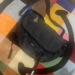 timbuk2 black messenger bag / one size